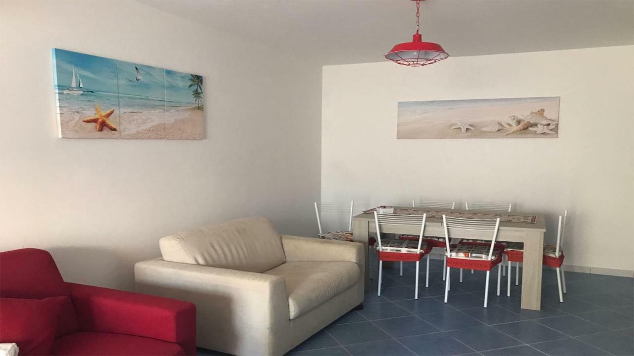 Villa Azzurra Marina Di Pescoluse Exterior foto